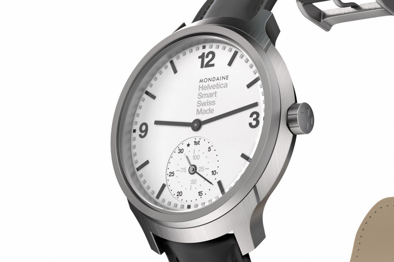 mondaine-helvetica-no1-horological-smartwatch